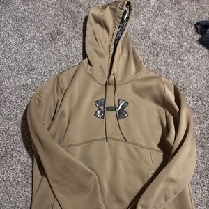 Under Armour fleece camo hoodie
